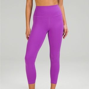 Lululemon’s Align HR Pant 25”